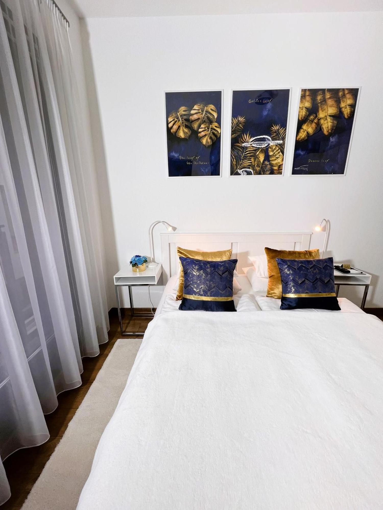 בודפשט Luxe Central Studio With Pool, Parking & Ac מראה חיצוני תמונה